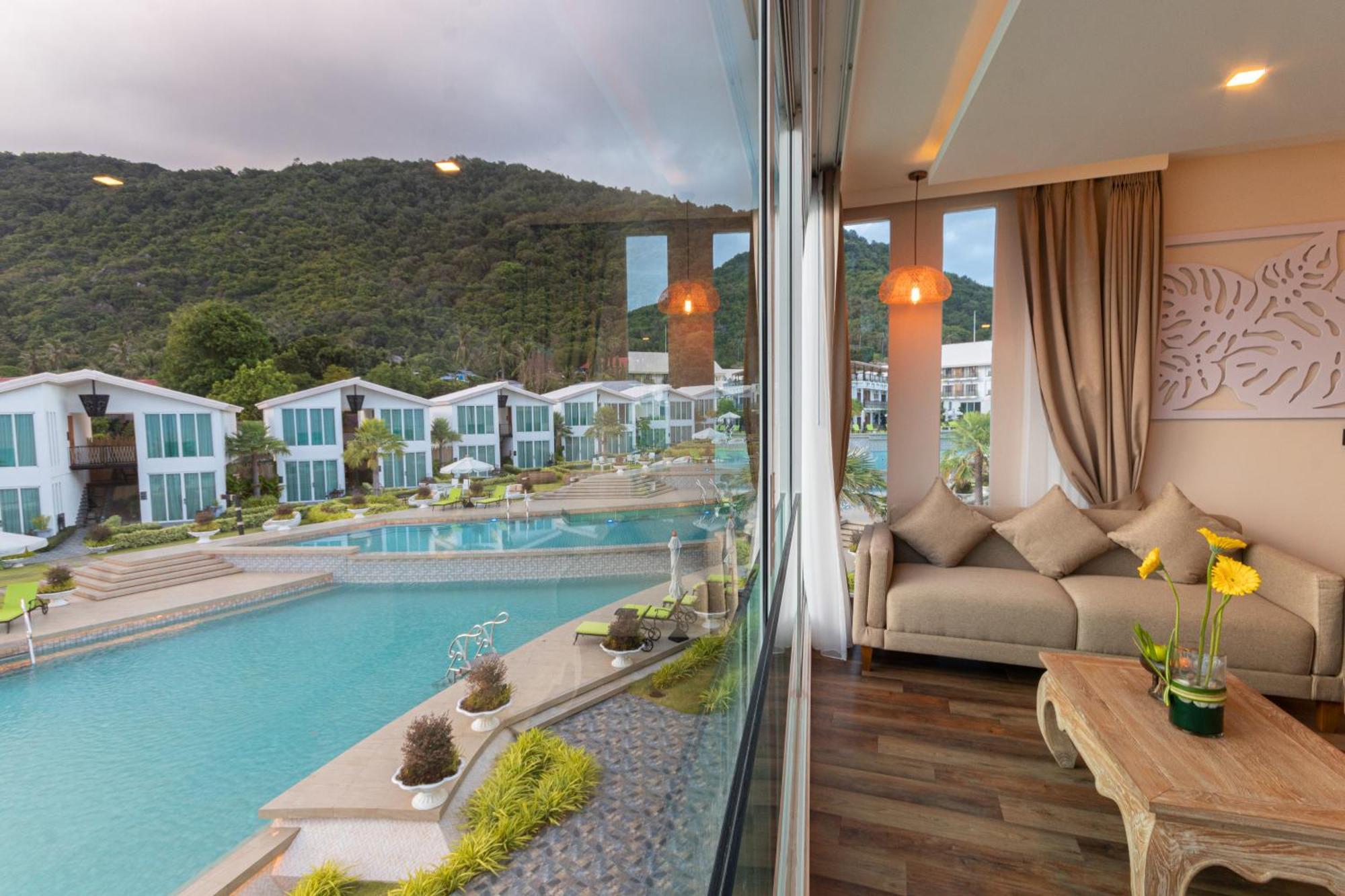 Vannee Golden Sands Beachfront Resort Haad Rin Exterior photo